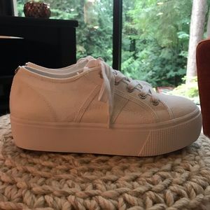 STEVE MADDEN EMMI PLATFORM SNEAKER